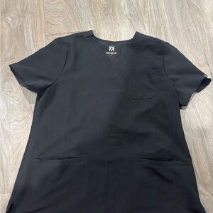 Kitmaz Basics Black Scrub Top